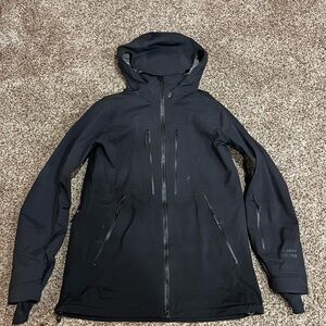 Women’s black Volcom Gore-Tex snowboard jacket. Sz L,